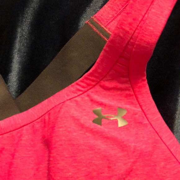 Under Armour Pink Strappy Sportsbra - Picture 5 of 5